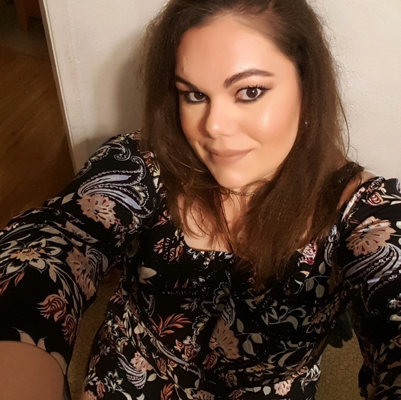 Meet your Posher, Butterfly - Picture 1 of 1